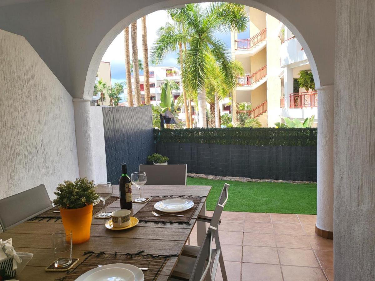 Oasis Palm Mar By Helloapartments Exterior foto