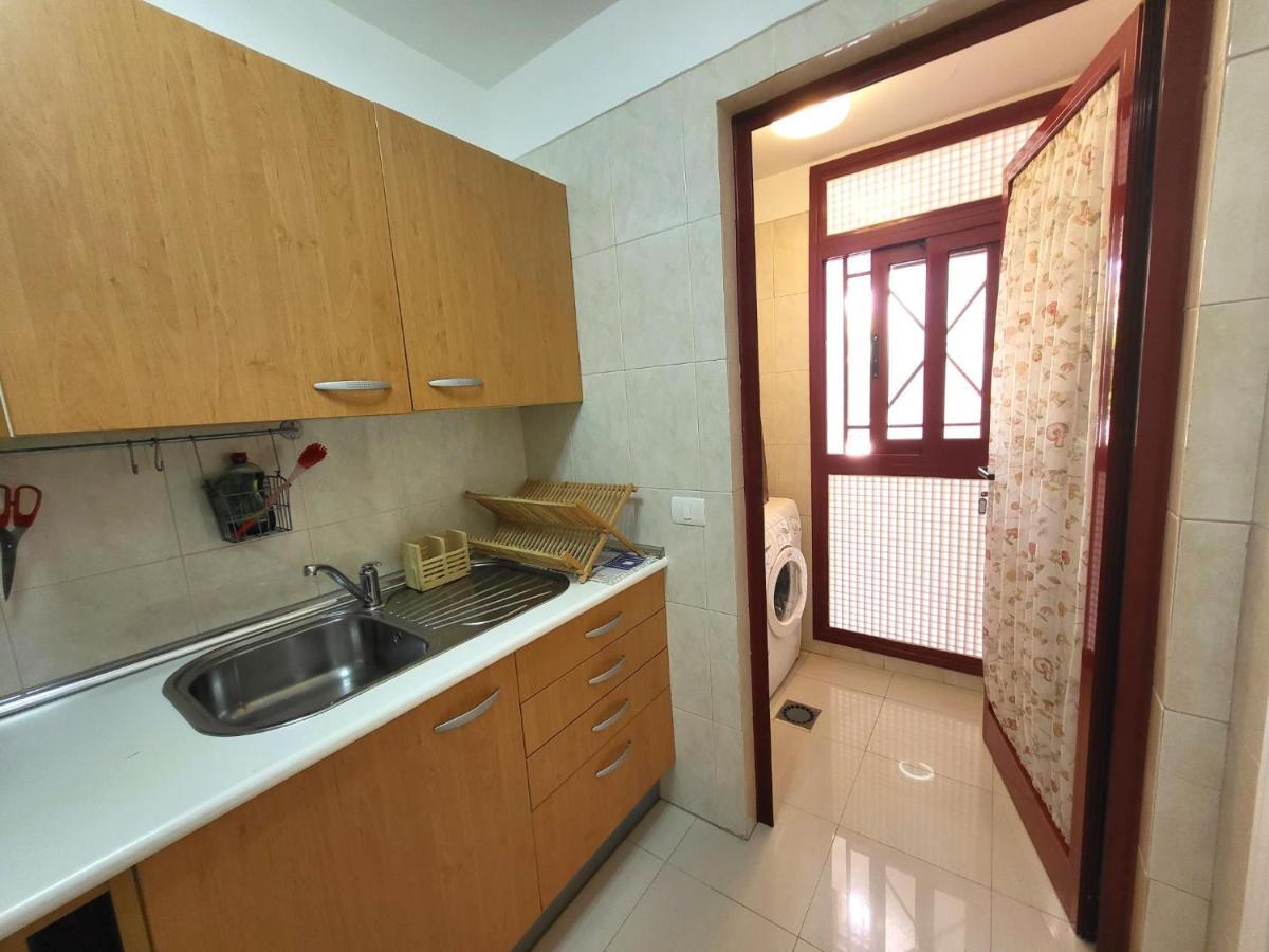 Oasis Palm Mar By Helloapartments Exterior foto