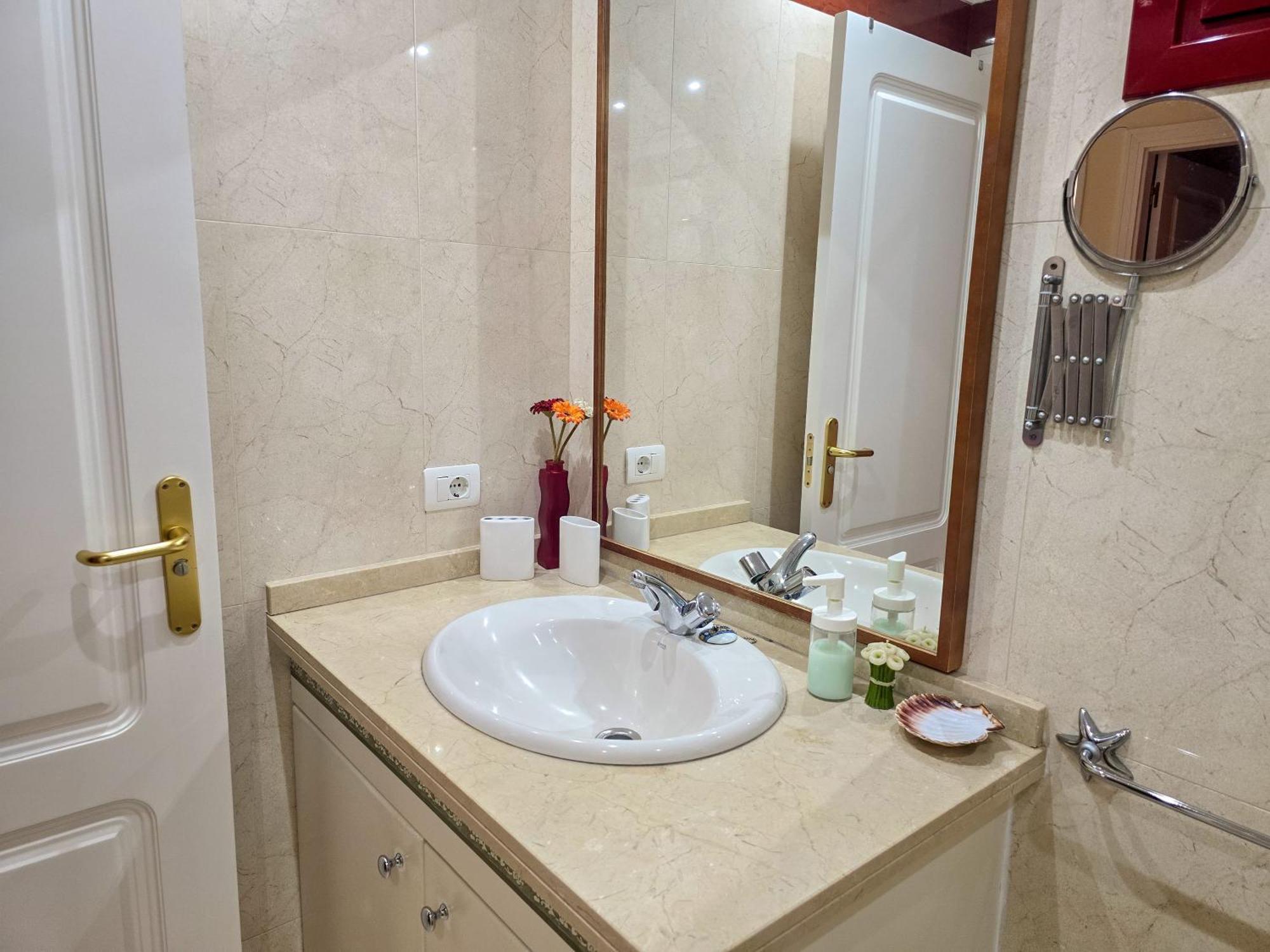 Oasis Palm Mar By Helloapartments Exterior foto